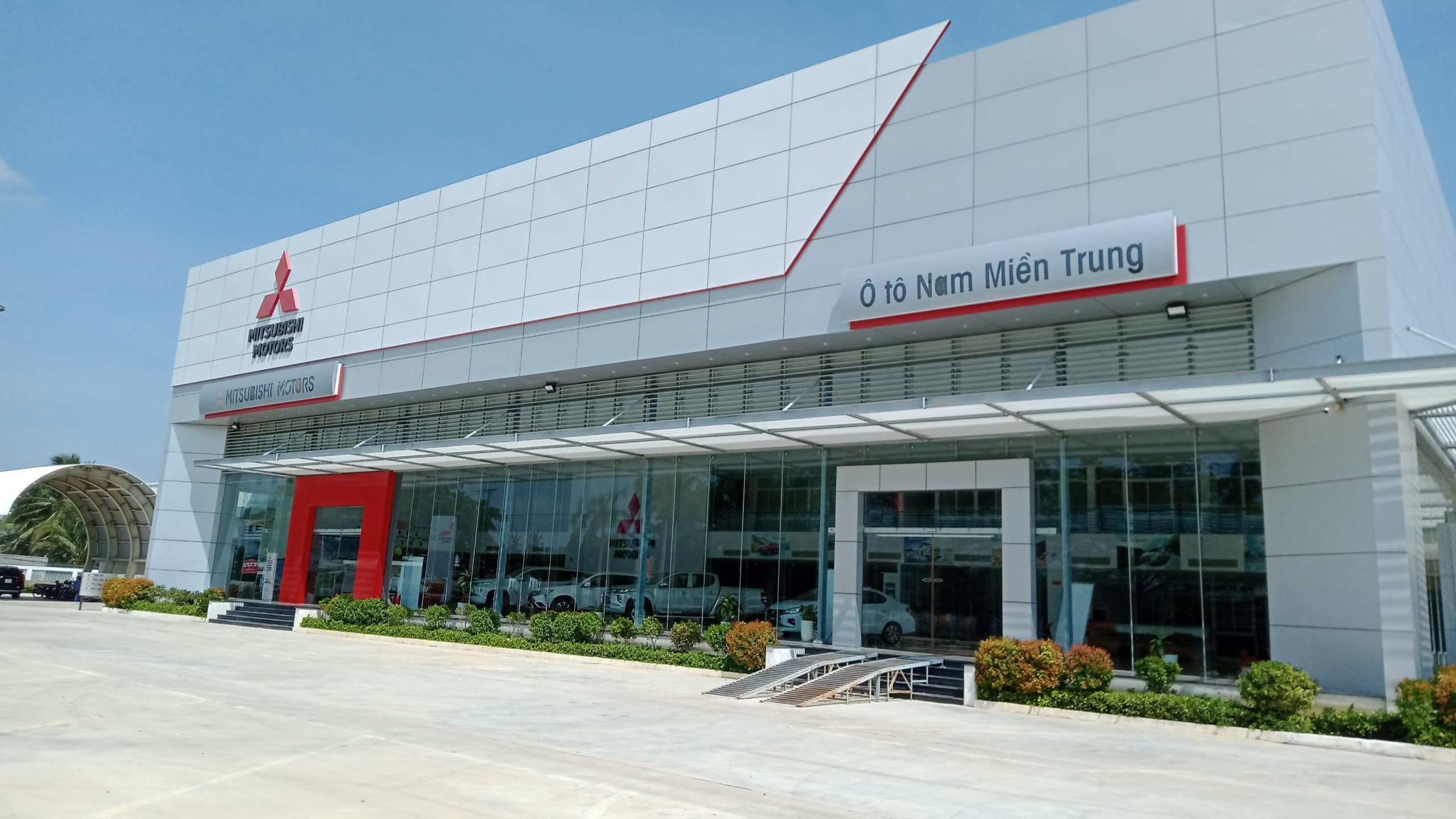 Ninh Thuận: Đại lý Mitsubishi Nam Miền Trung